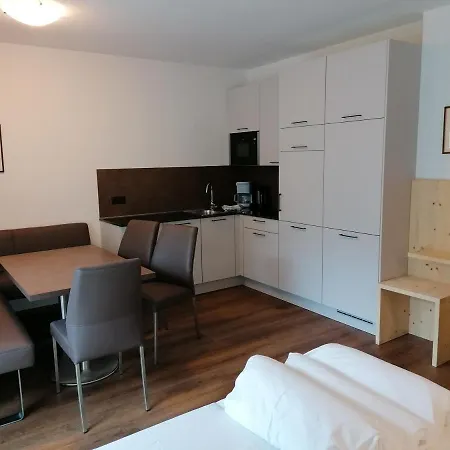 Griesfeld 3*