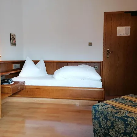 Hotel Griesfeld 3*