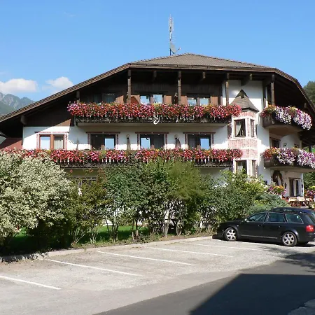 Griesfeld 3*
